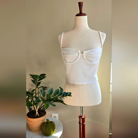 Fashion Nova Tops - Fashion Nova Ribbed Bustier Crop Top – Size XL